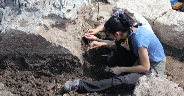 Mersin&#039;deki 3 bin 500 yıllık antik kentte kazı başladı