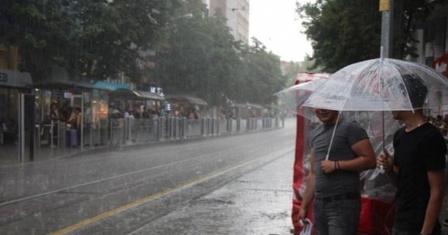 Meteoroloji Marmara için sağanak yağış uyarısında bulundu