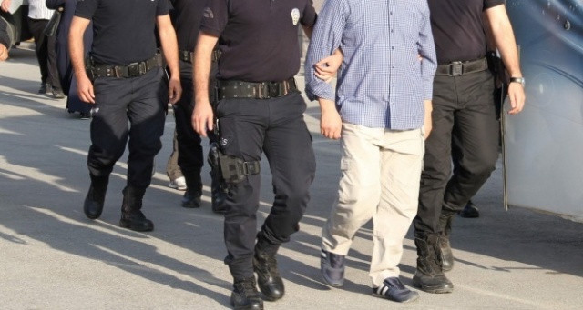 Reyhanlı&#039;daki patlamaya ilişkin 6 şahıstan 3&#039;ü tutuklandı