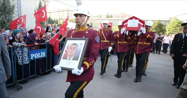 Şehit Uzman Çavuş Baran son yolculuğuna uğurlandı