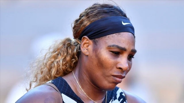 Serena Williams'a Wimbledon'da para cezası