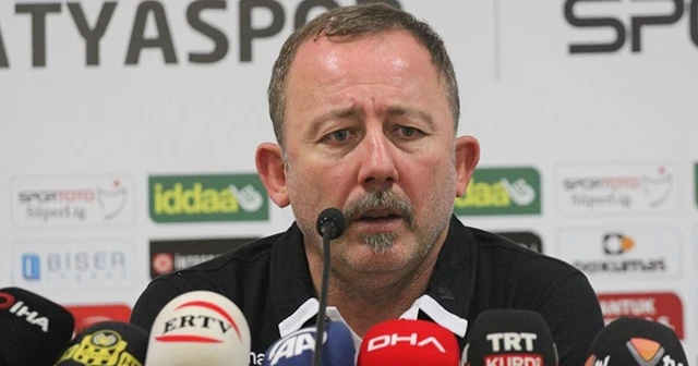 Sergen Yalçın: "Skor dezavantajlı ama elenmeyecek takım değil"