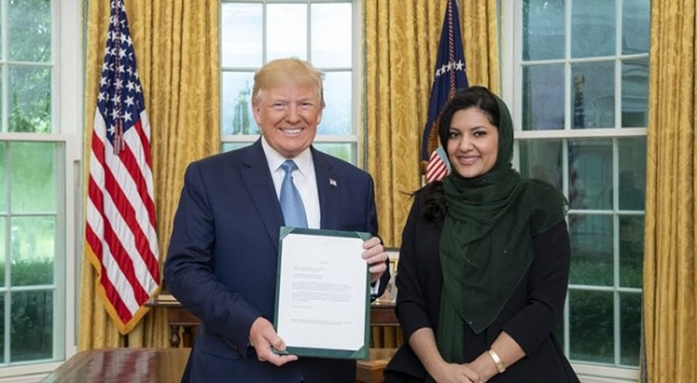 Trump, Suudi Arabistan&#039;ın ilk kadın büyükelçisini kabul etti