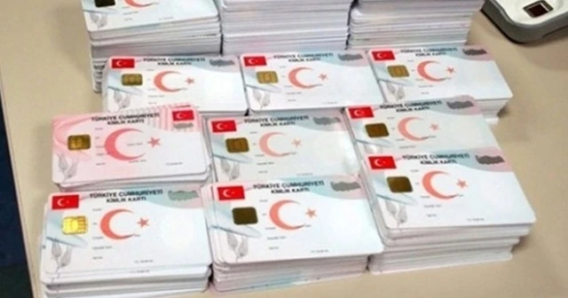 Yeni kimlik kartı almayanlar dikkat!