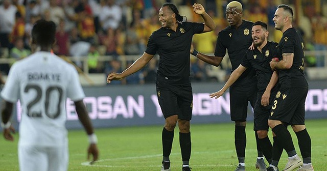 Yeni Malatyaspor UEFA Avrupa Ligi&#039;nde tura inanıyor