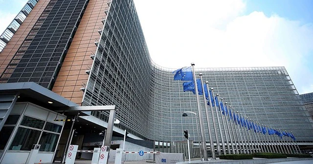 AB İngiltere'den Brexit önerisini 'en kısa sürede' sunmasını istedi