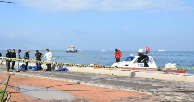 Alanya'da kimliği belirsiz erkek cesedi kıyıya vurdu