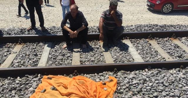 Bayram günü ölen evlada son bakış