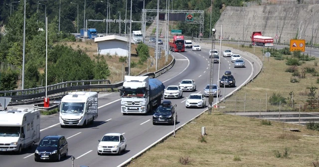 Bayram trafiği yoğunluğu başladı
