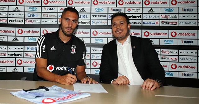 Beşiktaş, Victor Ruiz transferini açıkladı