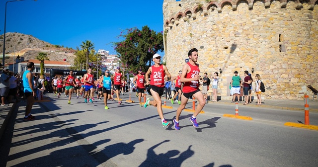 Çeşme&#039;de spor festivali heyecanı