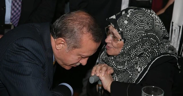 Cumhurbaşkanı Erdoğan&#039;dan Şule Yüksel Şenler için başsağlığı mesajı