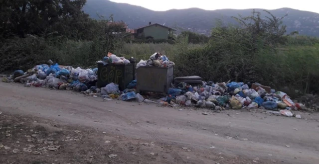 Erdek'ten pis kokular geliyor