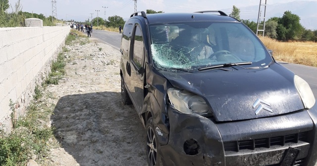 Erzincan'da trafik kazası: 1 ölü