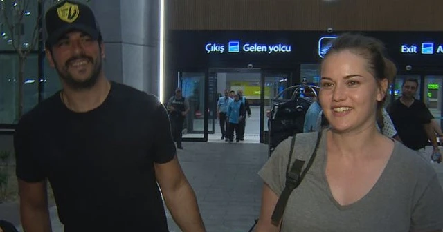 Fahriye Evcen ve Burak Özçivit çifti tatilden döndü!