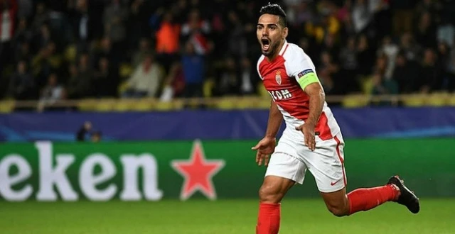 Falcao Galatasaray taraftarını heyecanlandırdı