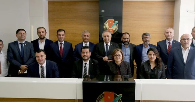 Fatma Şahin: Şırnak'ta en büyük proje huzurdur