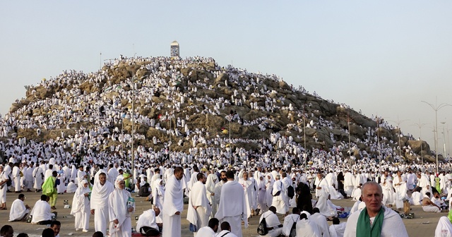 Hacı adayları Arafat&#039;ta