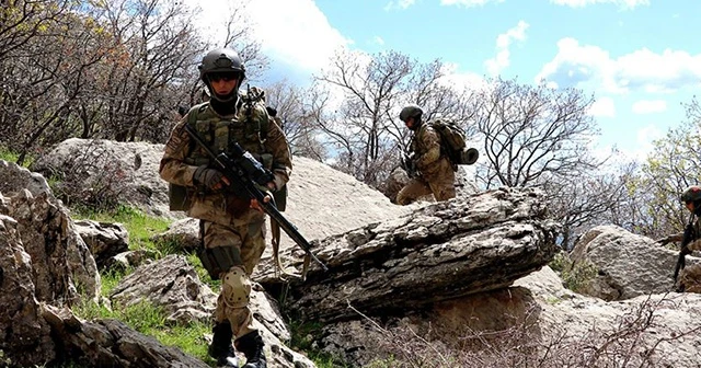 Hakkari kırsalında çok sayıda mühimmat ele geçirildi