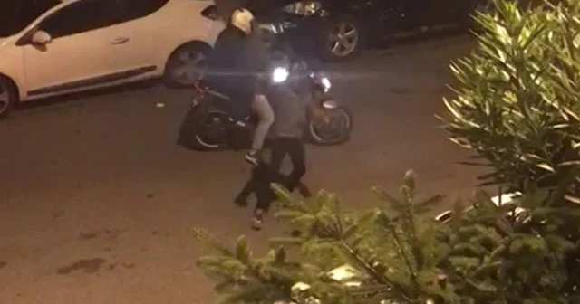Hırsızlar kendilerini görüntüleyen adama ateş açtı