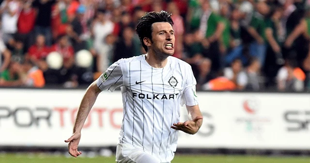 İbrahim Akın futbolu bıraktı!