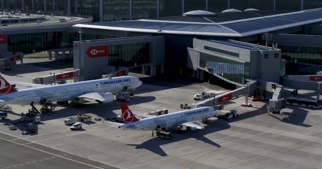 İstanbul Havalimanı&#039;nda bayram yoğunluğu