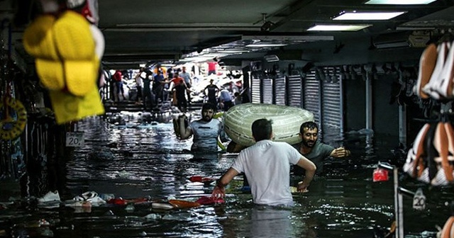 İstanbul Valiliğinden şiddetli yağışlarla ilgili uyarı