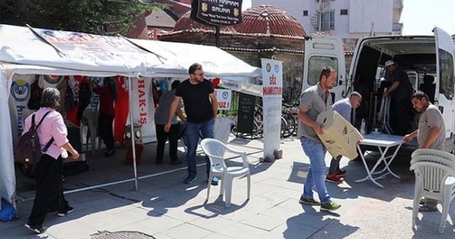 İşten çıkarılan belediye işçileri eylemlerini sonlandırdı