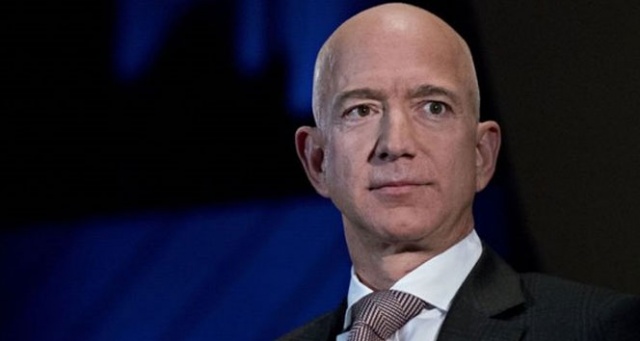 Jeff Bezos, 1.8 milyar dolar değerinde Amazon hissesi sattı