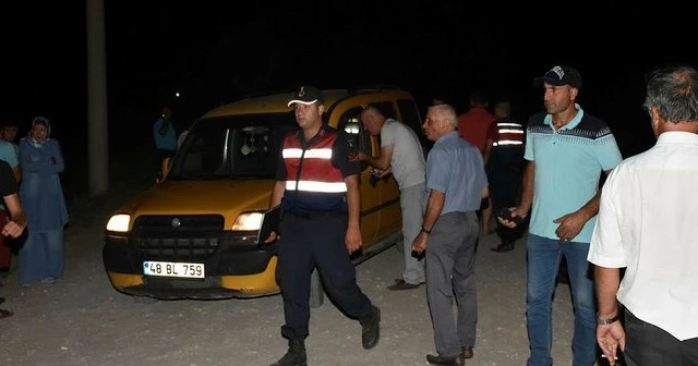 Kanala düşen çalışanını kurtarmak için suya atladı: 1 ölü, 1 kayıp