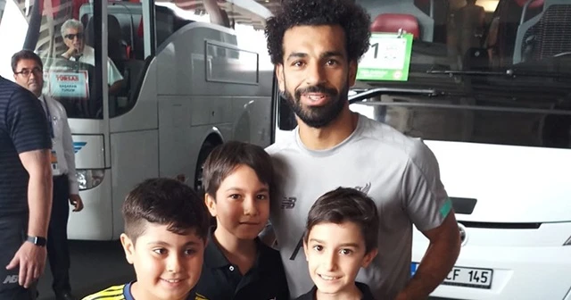 Muhammed Salah&#039;a 15 Temmuz kitabı hediye edildi!