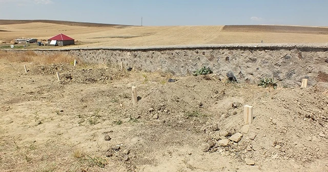 Murat Nehri’nde boğulan çocuklar yan yana defnedildi