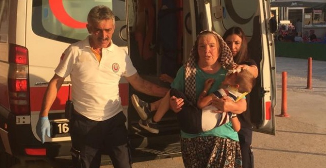 Otomobilin çarptığı Küçük Efe yaralandı