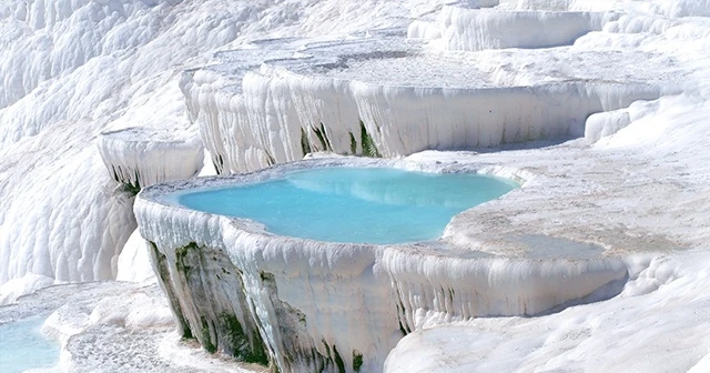 Pamukkale'de bayram yoğunluğu