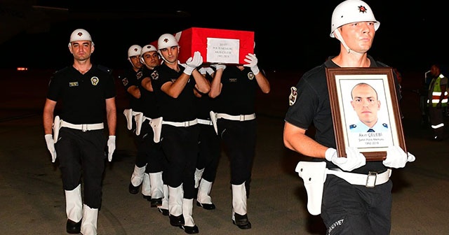 Şehit polis Akın Çelebi’nin naaşı Trabzon’a getirildi