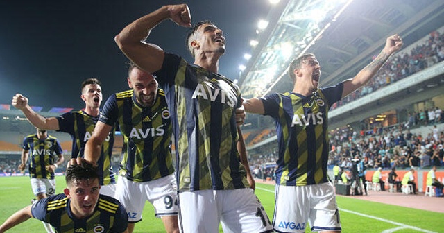 Süper Lig&#039;de Fenerbahçe liderliğini sürdürdü