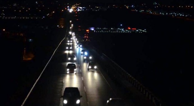 Tekirdağ&#039;da tatil dönüşü trafik yoğunluğu var