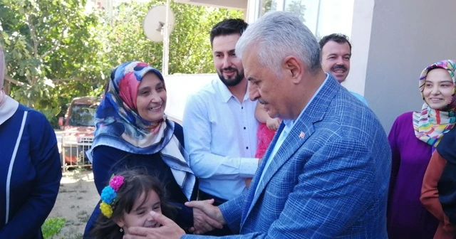Yıldırım sözünü tuttu, o aileye çaya gitti