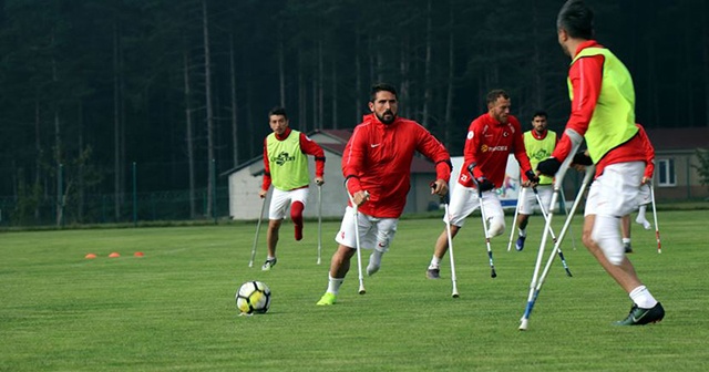 Ampute Milli Futbol Takımı&#039;nın Düzce kampı sona erdi