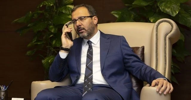 Bakan Kasapoğlu'ndan Abdülkadir Ömür'e geçmiş olsun telefonu