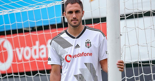 Beşiktaş&#039;ın yeni transferi Ruiz: İyi bir sezon çıkaracağız