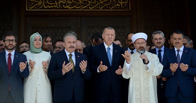 Cumhurbaşkanı Erdoğan, Abdülhakim Sancak Camii&#039;nin açılışına katıldı