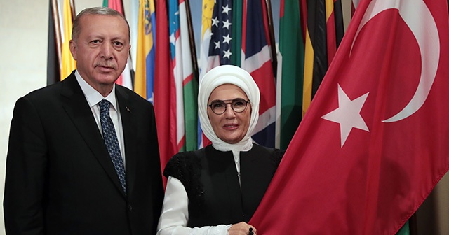Cumhurbaşkanı Erdoğan ve eşi Emine Erdoğan’dan BM’de hatıra fotoğrafı