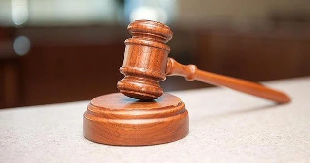 Darbe sanığı astsubay itiraflarını 'kurgu' diyerek reddetti