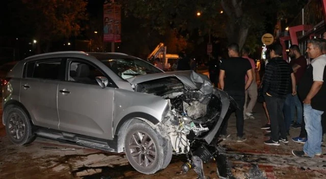 Edirne'de cip ile otomobil çarpıştı: 7 yaralı