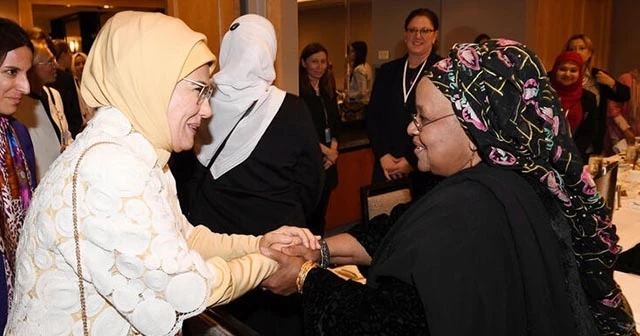 Emine Erdoğan, ABD'li Müslüman toplumun kadın temsilcileriyle buluştu