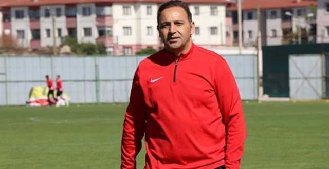 Eskişehirspor’da Fuat Çapa bıraktı