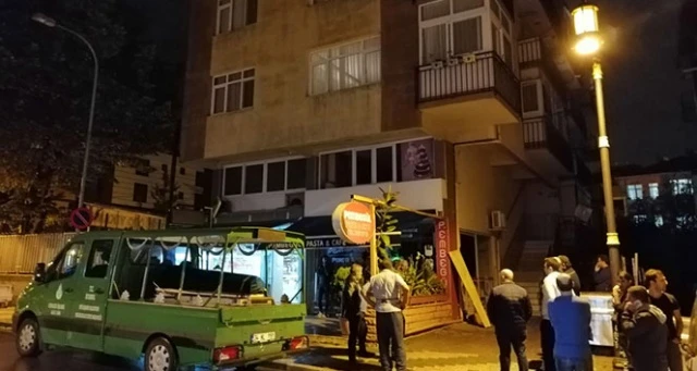 İstanbul'da babasını korkunç bir şekilde öldüren genç teslim oldu