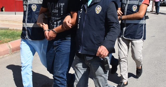İzmir&#039;de terör örgütü PKK operasyonu: 7 gözaltı