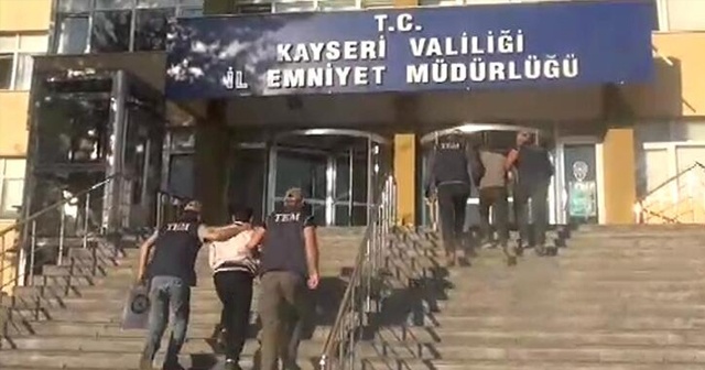 Kayseri&#039;de 2 DEAŞ şüphelisi, adliyede